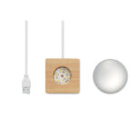 Klaasist pall LED-valgusega